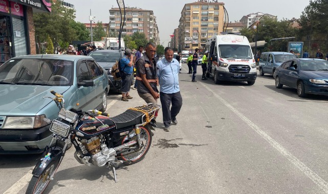 Motosikletin çarptığı kadın yaralandı