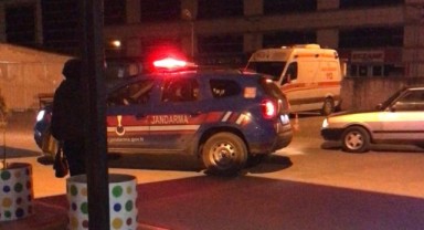 Para vermeyen annesi ve kendisini yaktı