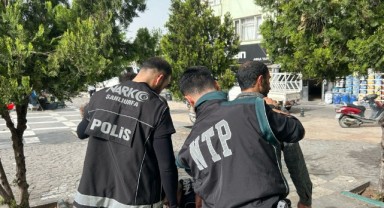Şanlıurfa'da mahaller denetim altına alındı! 82 kişi incelendi
