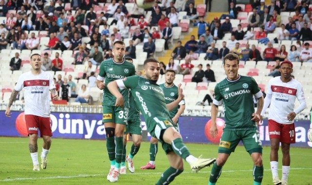 Sivasspor 12. galibiyetini aldı