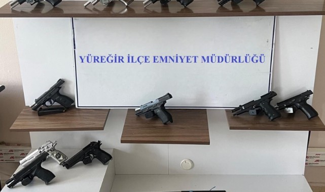 Adana'da 102 şüpheli yakayı ele verdi