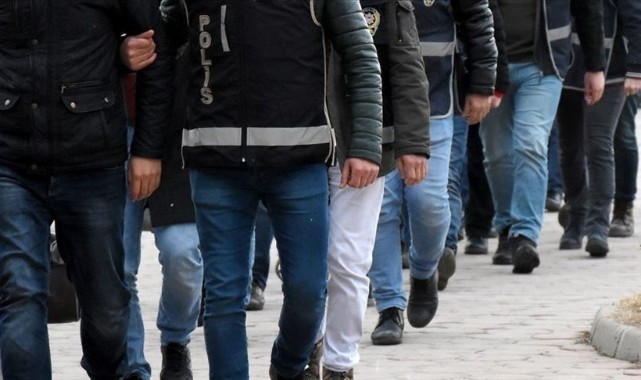 28 ilde FETÖ’den kamuda görev yapan 44 kişi gözaltına alındı