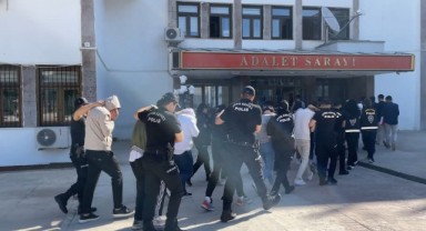 50 milyon liralık vurgun yapan çeteye operasyon: 17 gözaltı