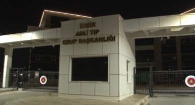 Anne ve babasını öldürüp intihar etti
