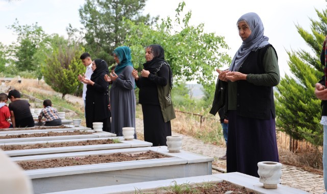 Anneler Günü Şehit  ailelerinin acısını katladı