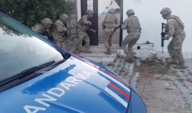 Dolandırıcı şebekesi çökertildi: Dev operasyonda 11 gözaltı
