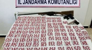 Elazığ'da 2 bin 751 adet sentetik ecza hap ele geçirildi
