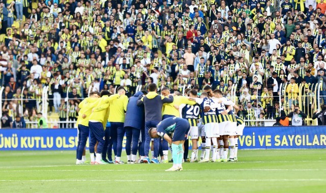 Fenerbahçe, şampiyonluk umudunu son 2 haftaya taşıdı