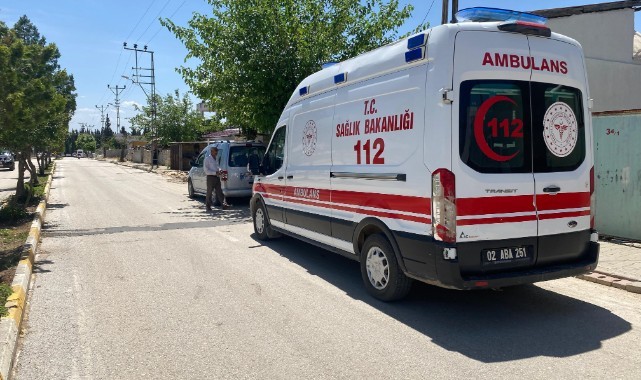 Hafif ticari aracın çarptığı çocuk yaralandı