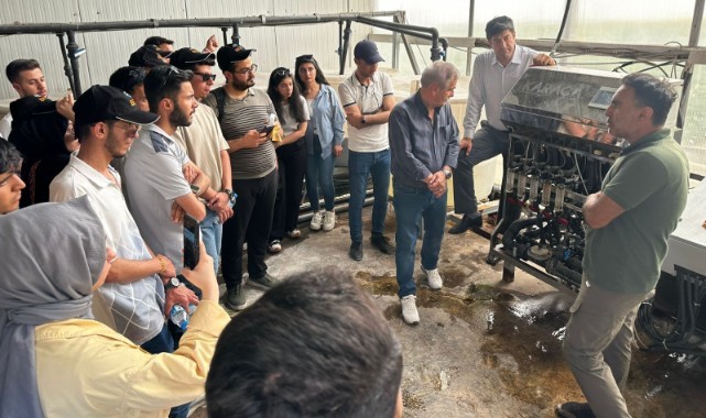 Harran Üniversitesi Ziraat Fakültesi Hocalarından GAPTAEM Talat Demirören Araştırma ve Uygulama Çiftliği'ne Teknik Gezi
