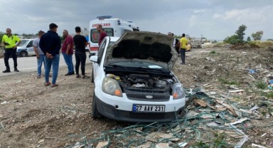 Kontrolden çıkan otomobil takla attı: 3 yaralı