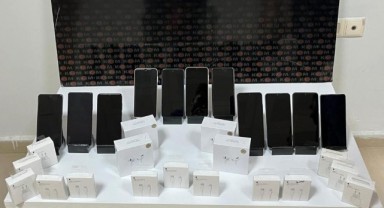 Malatya’da çok sayıda kaçak cep telefonu ele geçirildi