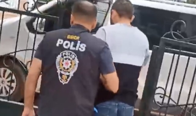 O ilde siber polisinden çifte operasyon: 5 gözaltı
