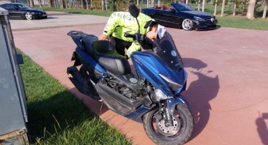 Otomobil ile motosiklet çarpıştı: 1 yaralı