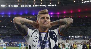 Real Madrid'in Alman yıldızı futbolu bırakacağını açıkladı