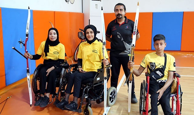 Şanlıurfa’da engelli gençler, okçulukta madalya kazanmak istiyor
