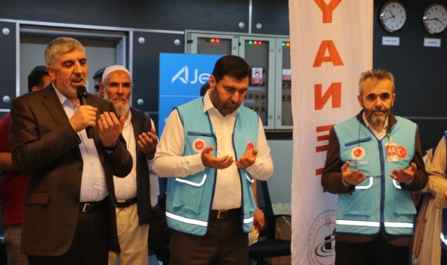 Şanlıurfa’da ilk hac kafilesi dualarla uğurlandı