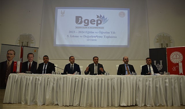 Şanlıurfa Valisi Şıldak, öğretmenlerle bir araya geldi