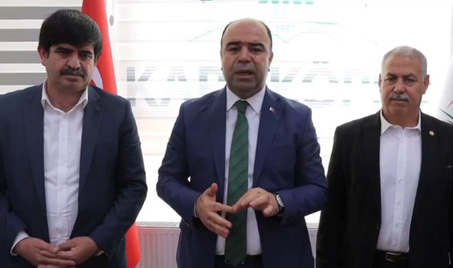 Sözünü tutmayan başkandan söz yağmuru!