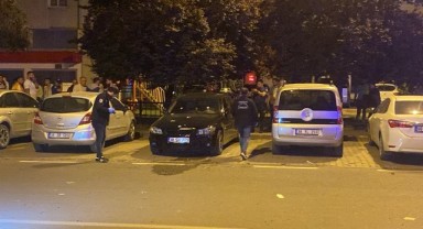 Tartıştıkları şahıslar, 3 gün önce aldıkları otomobili kurşunladı