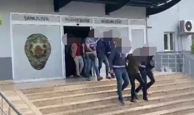 Telefon dolandırıcıları yakayı ele verdi!
