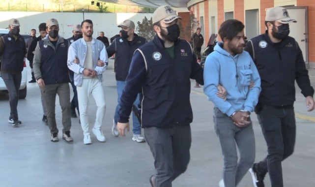 Terör örgütü propagandası yapan 10 şüpheli yakalandı