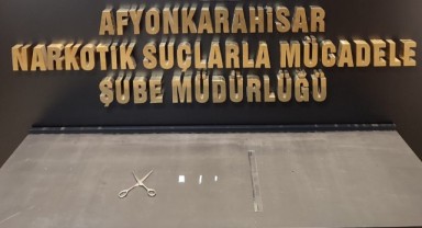 Uyuşturucu satarken yakalanan dolmuş şoförü tutuklandı