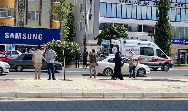Yolun karşısına geçmek isteyen yayaya araç çarptı