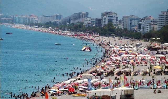 Bu yıl 18 milyon turistin tercihi Türkiye oldu