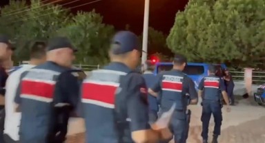 Çok sayıda tapu ve senetle yakalanan 3 tefeci tutuklandı