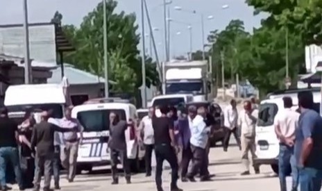 İki aile arasında silahlı kavga: 3 yaralı