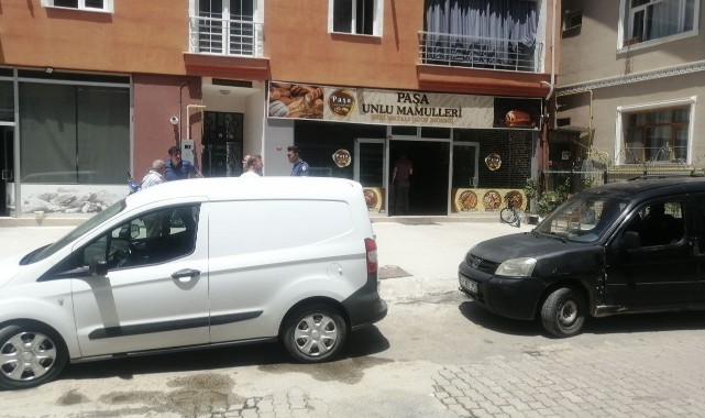 İki grup arasında bıçaklı kavga: 4 yaralı