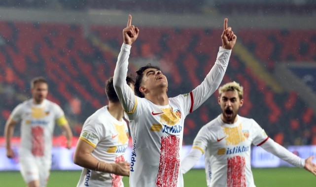 Kayserispor'da 10 genç futbolcu oynadı