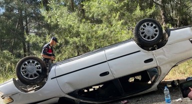Mersin'de otomobil takla attı! 1 ölü, 2 ağır yaralı