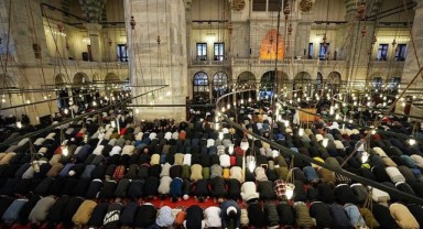 Şanlıurfa'da bayram namazı saat kaçta kılınacak?