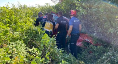 Uzunköprü'de otomobil şarampole uçtu: 1 yaralı