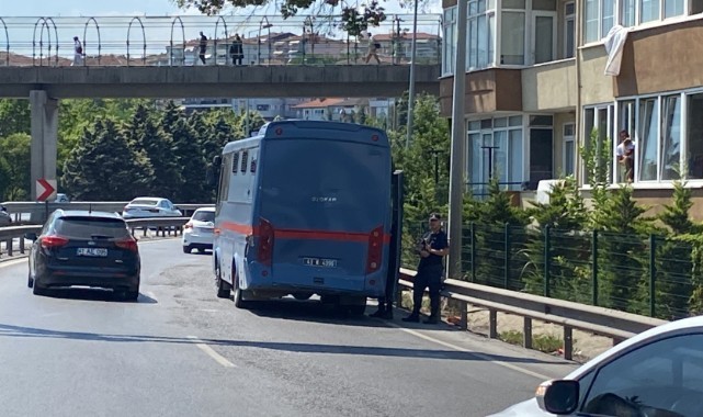 Cezaevi mahkum aracının da karıştığı zincirleme kaza