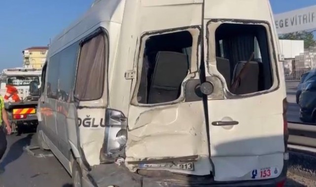 Çok sayıda aracın karıştığı zincirleme kaza: 13 yaralı