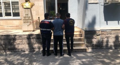 Çok sayıda suç kaydı ile aranan suç makinesi yakalandı