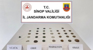 Çok sayıda tarihi eser ele geçirildi