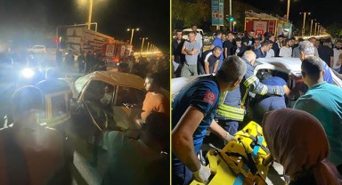 Elazığ'da iki araç kafa kafaya çarpıştı! Yaralılar var