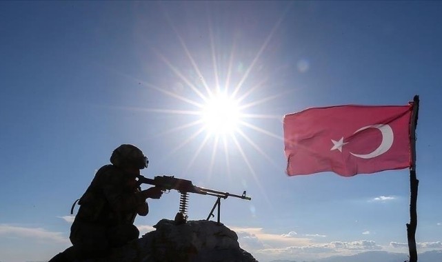 EYP patlamasında yaralanan Piyade Yarbay Demirkan, şehit oldu