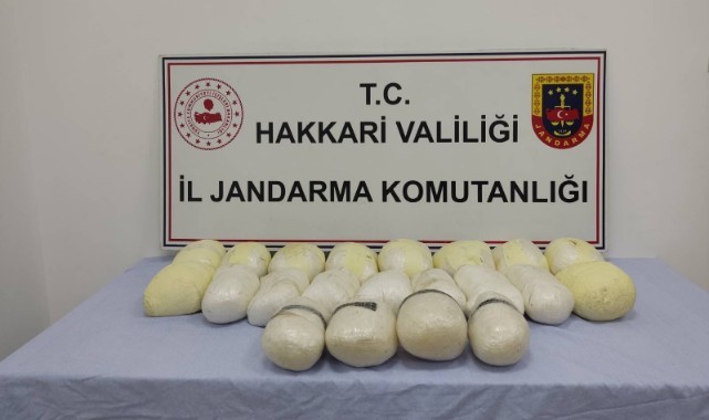 Hakkari'de 23 kilo uyuşturucu ele geçirildi