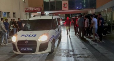 Havalimanı'nda polis kazara meslektaşını vurdu