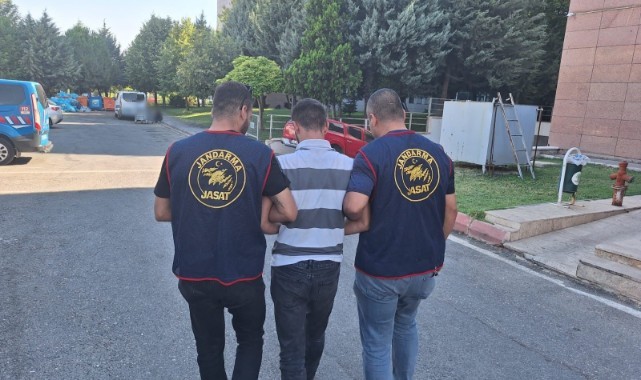 Hırsızlık suçundan araması bulunan şahıs yakalandı
