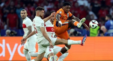 Hollanda: 2 - Türkiye: 1