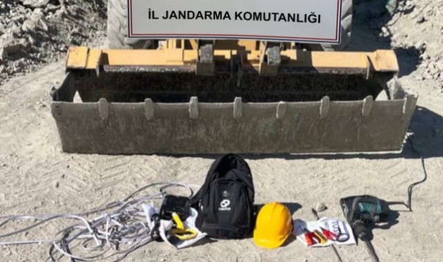Kaçak kazı yapan şahıslara suçüstü baskın: 5 gözaltı