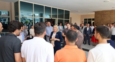 Kaymakam Özmen Çetin'e duygu dolu vedalaşma!