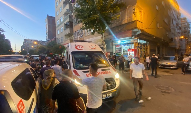 Kiracı ile mülk sahibi arasında silahlı ve bıçaklı kavga: 3 yaralı