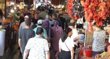 Komşu ilde Gaziantep'te turist yoğunluğu